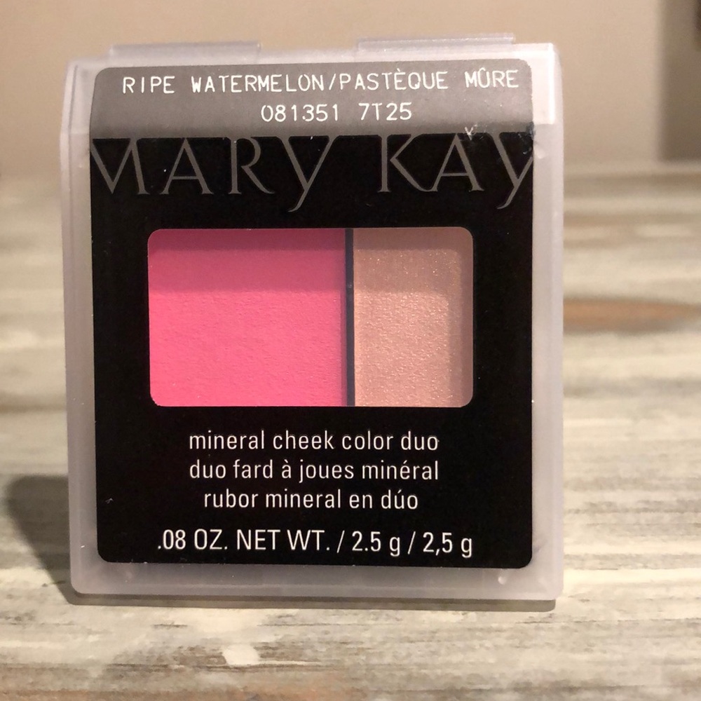 Mary Kay Ripe Watermelon mineral cheek color duo